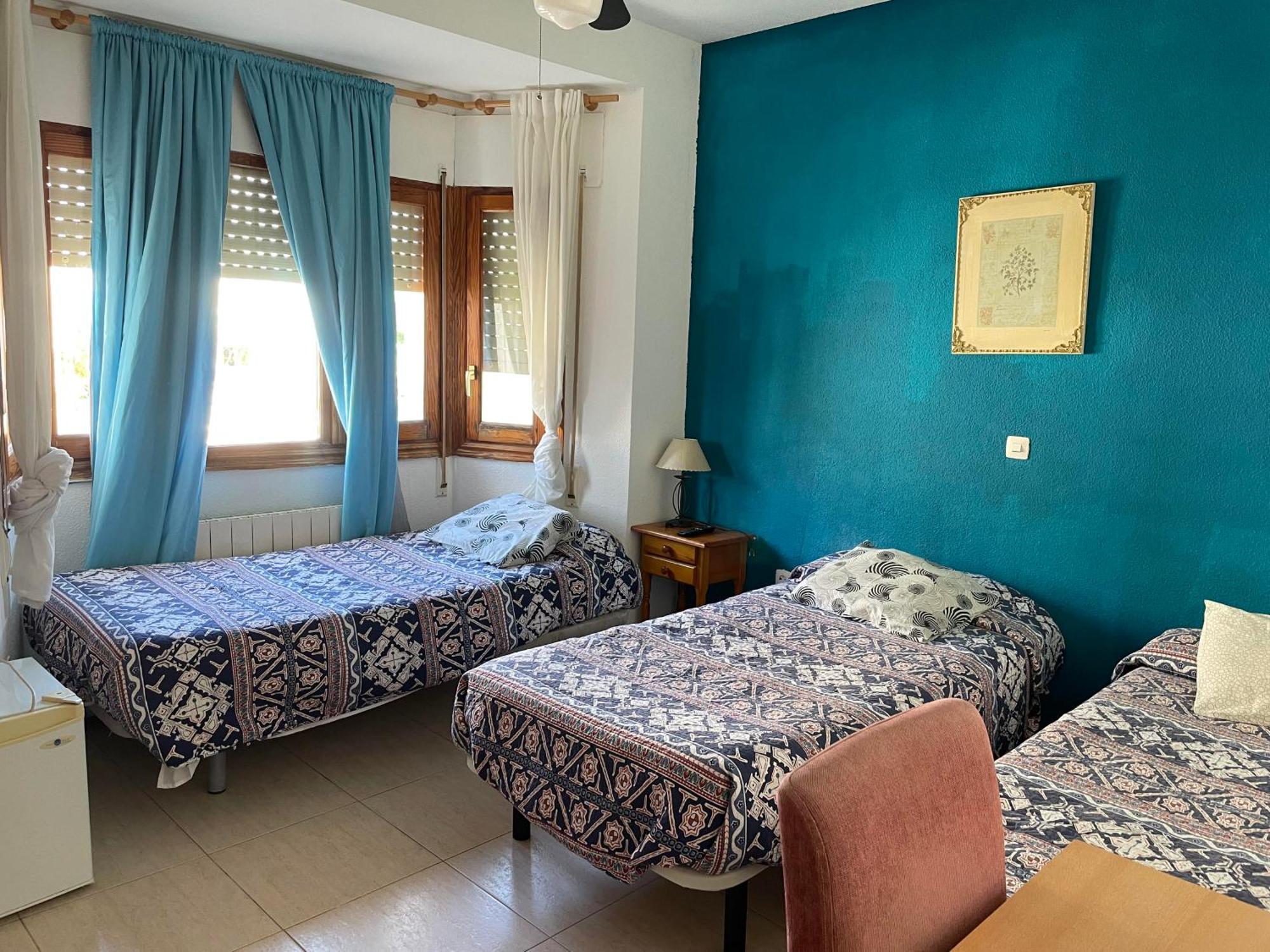 Hostal El Alba Brunete Zewnętrze zdjęcie
