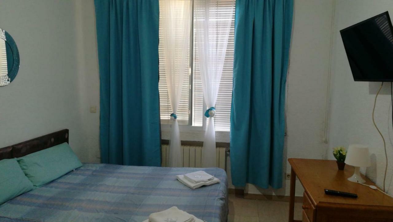Hostal El Alba Brunete Zewnętrze zdjęcie